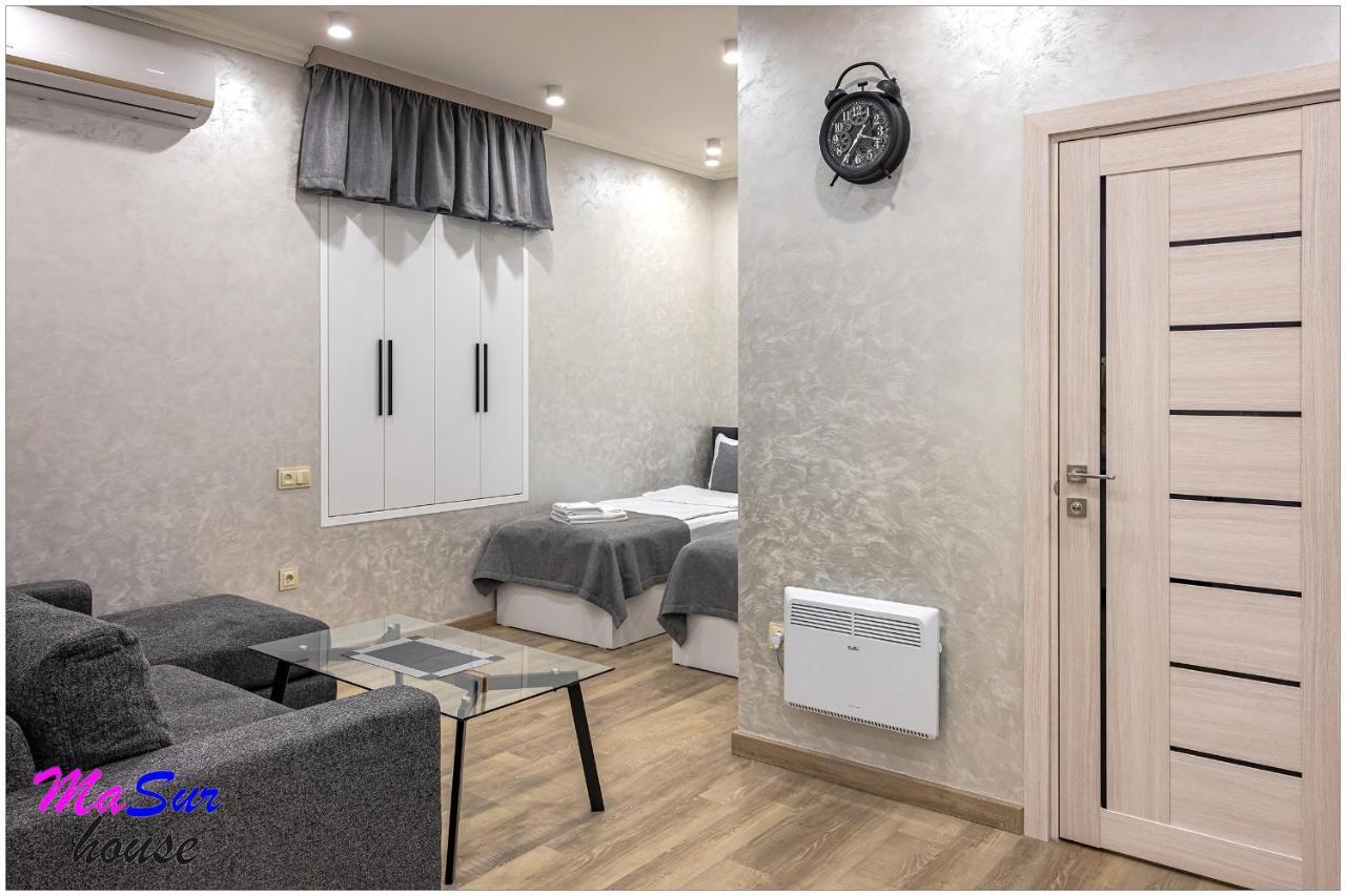 Appartamento Masur House And Tours Erevan Esterno foto