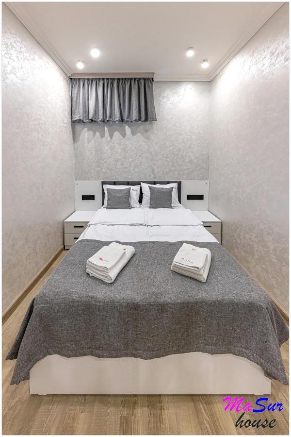 Appartamento Masur House And Tours Erevan Esterno foto