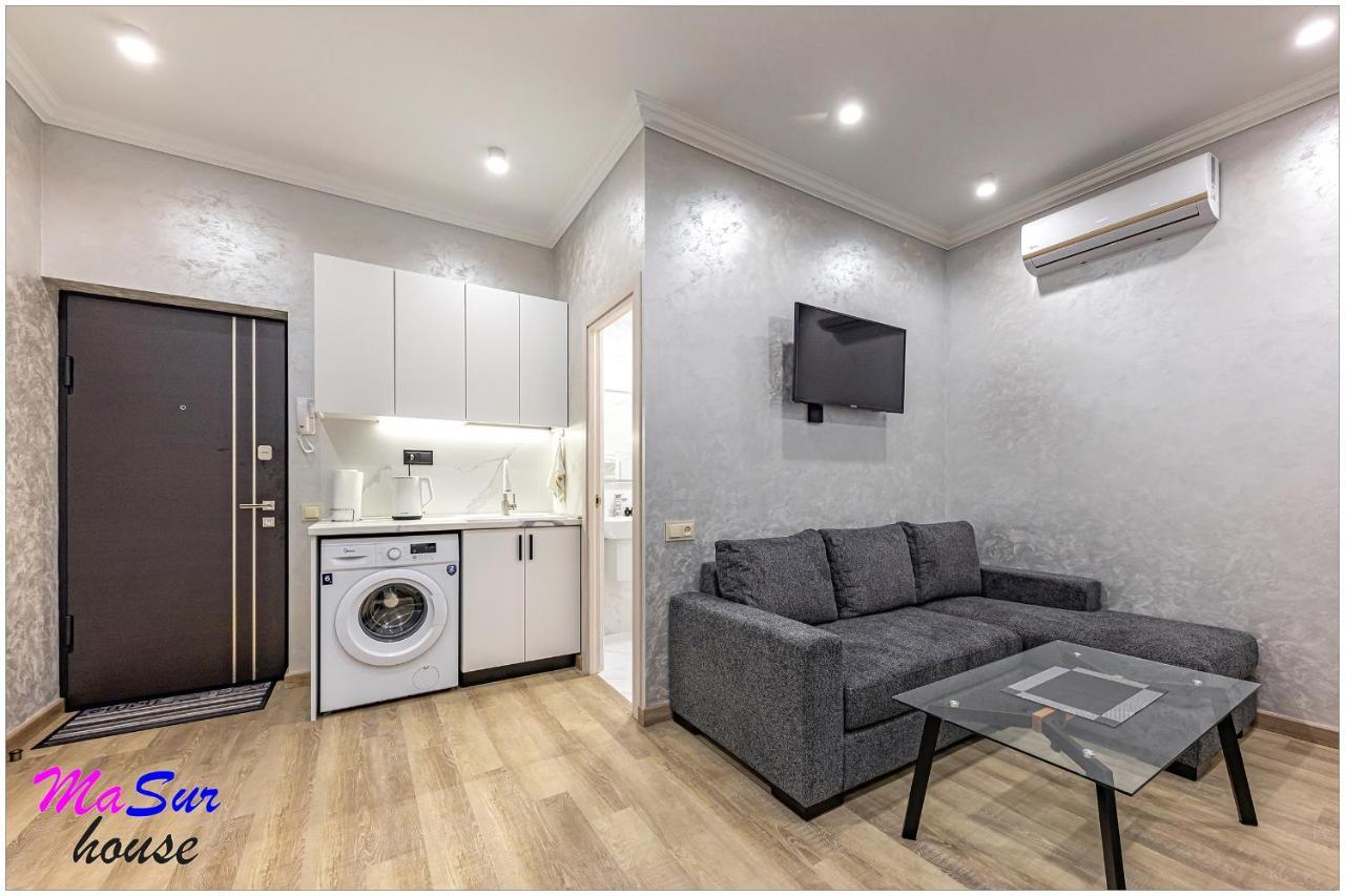 Appartamento Masur House And Tours Erevan Esterno foto